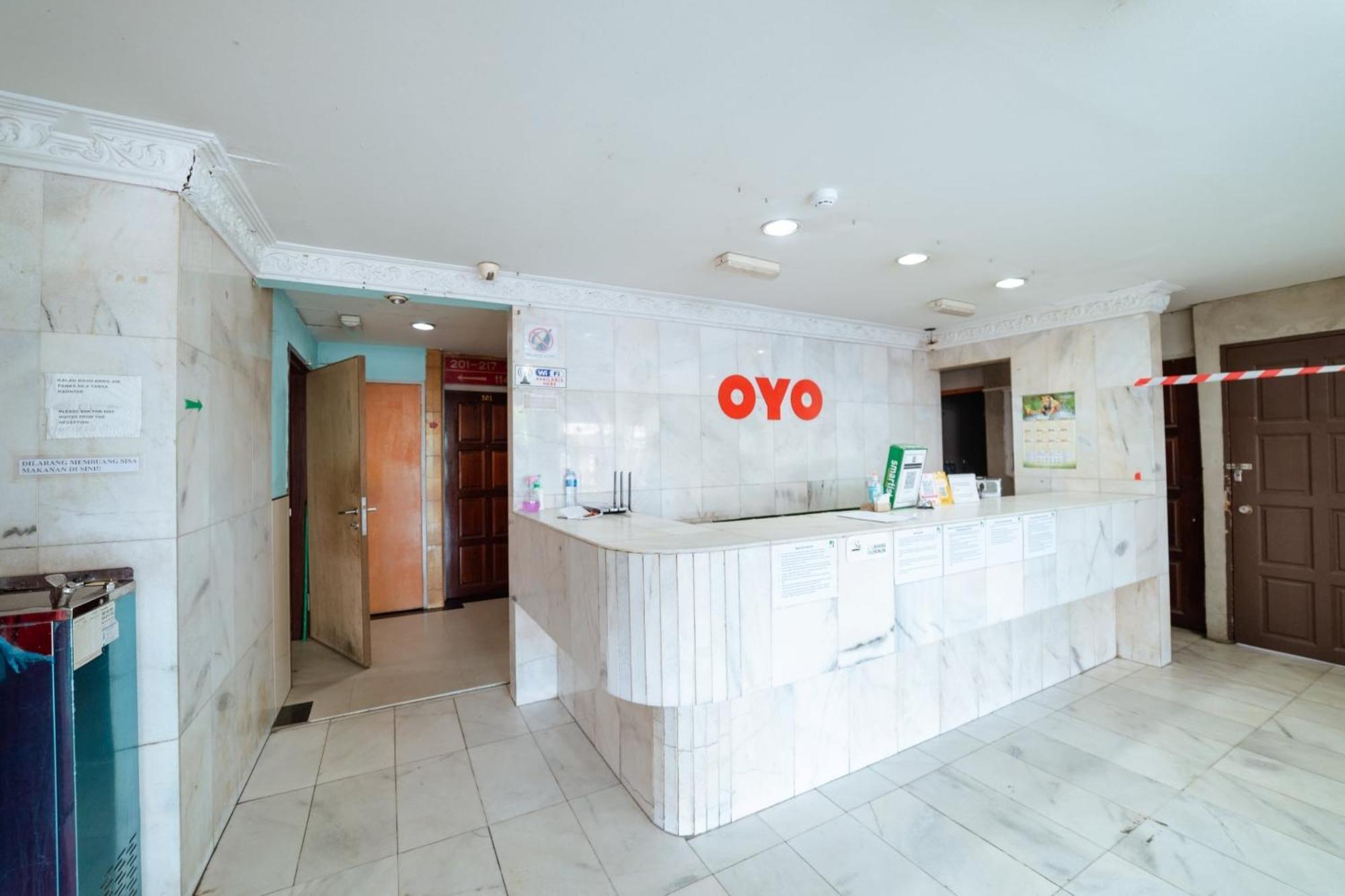 Oyo 90208 Milion Inn Miri Εξωτερικό φωτογραφία