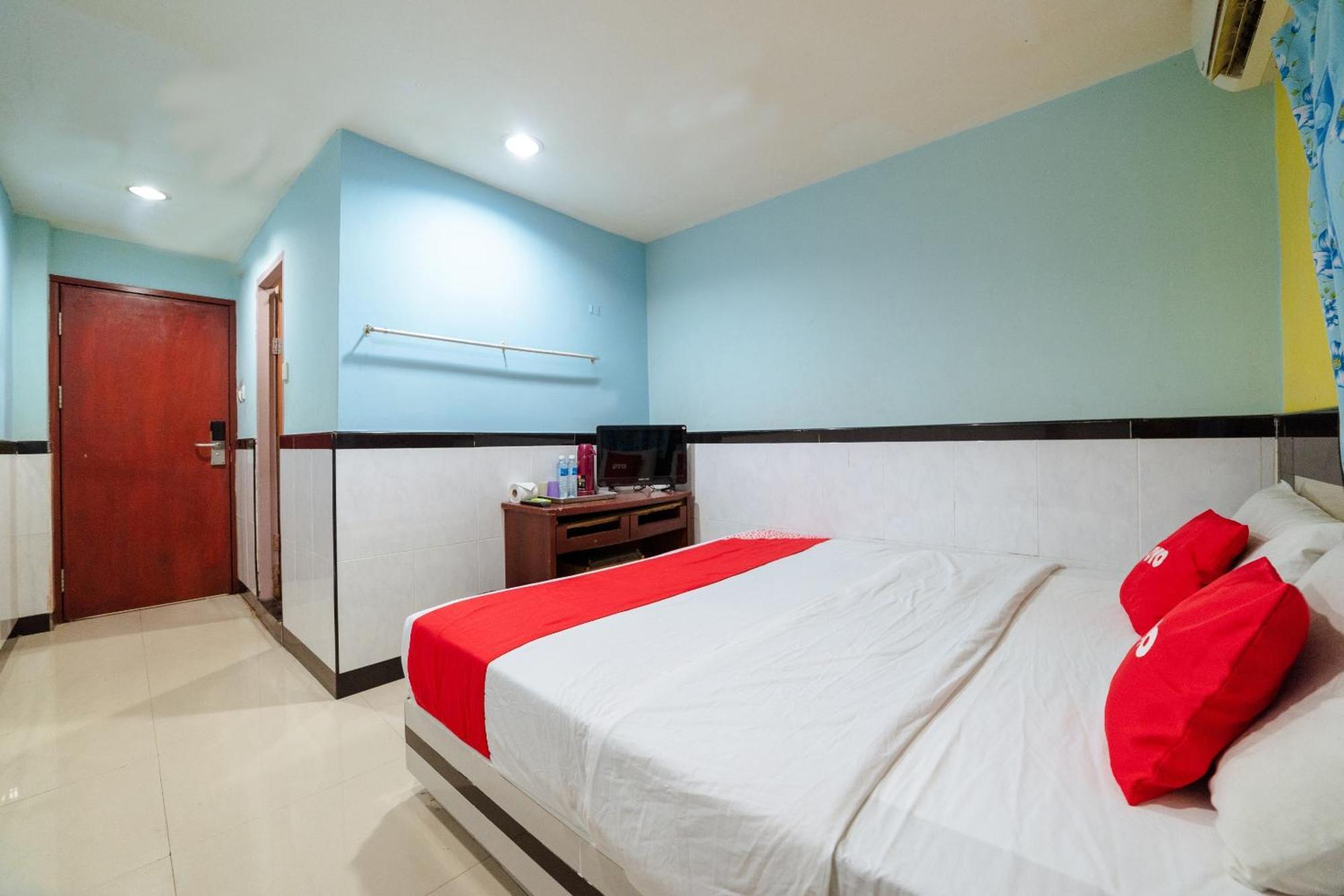 Oyo 90208 Milion Inn Miri Εξωτερικό φωτογραφία