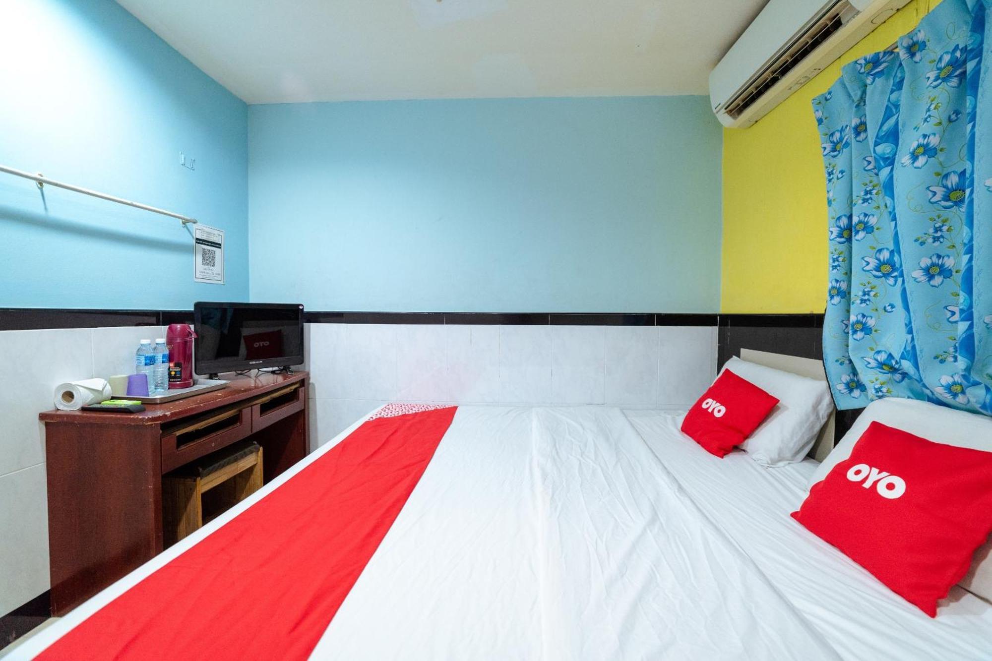 Oyo 90208 Milion Inn Miri Εξωτερικό φωτογραφία