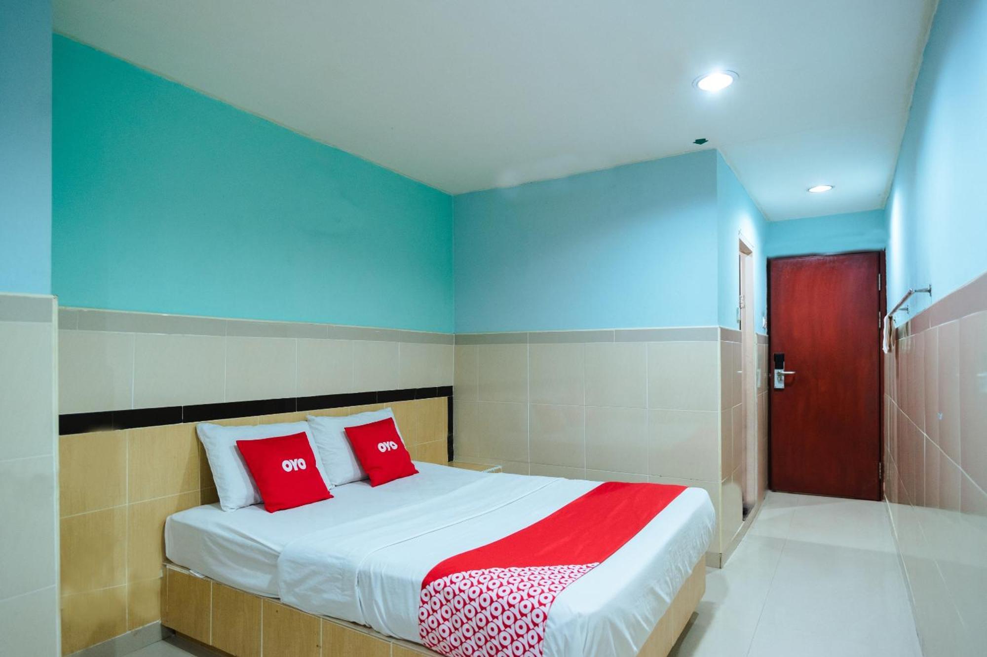 Oyo 90208 Milion Inn Miri Εξωτερικό φωτογραφία